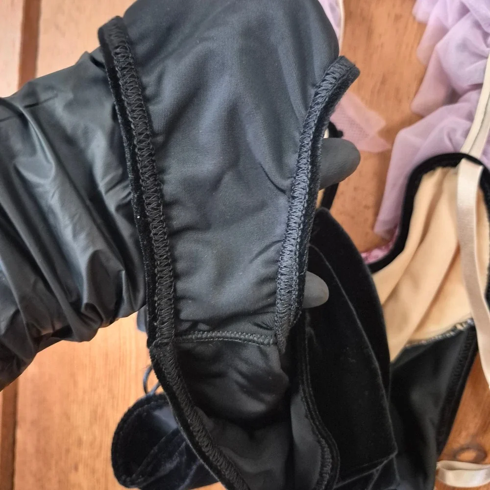 Weissman corset ruffle